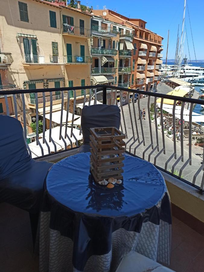 Ampio Monolocale Con Balcone Fronte Mare Villa Porto Santo Stefano  Exterior photo